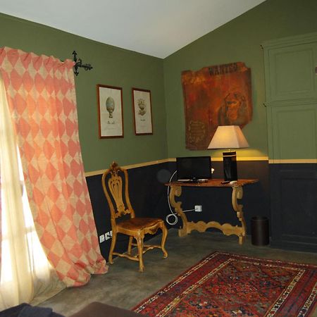 살스-르-샤토 Casa Montes B&B 외부 사진