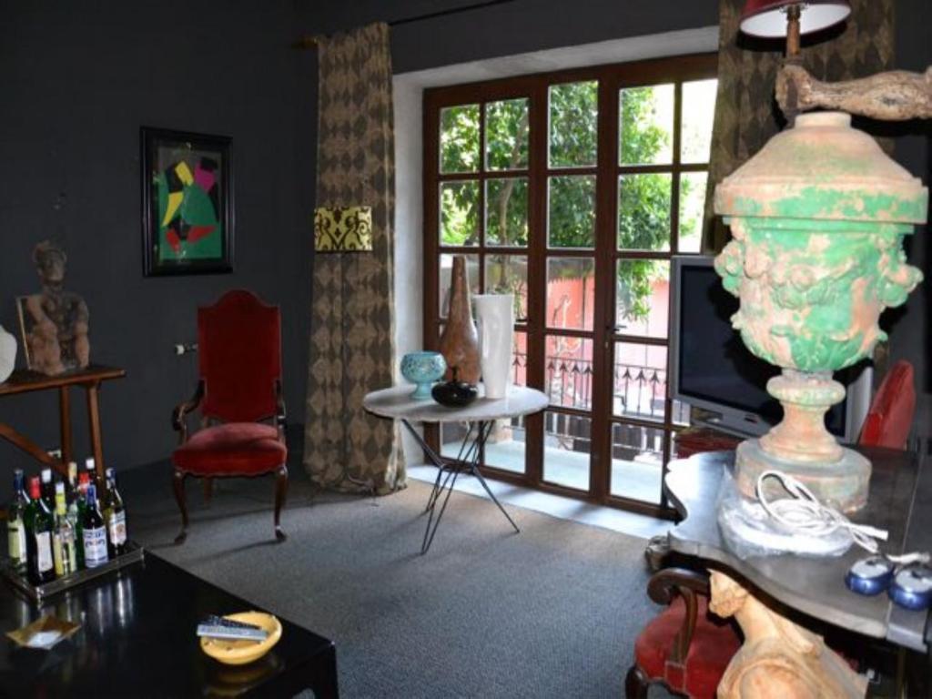 살스-르-샤토 Casa Montes B&B 외부 사진
