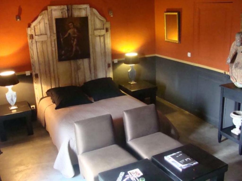 살스-르-샤토 Casa Montes B&B 객실 사진