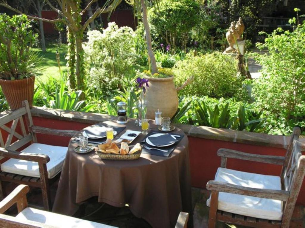 살스-르-샤토 Casa Montes B&B 외부 사진